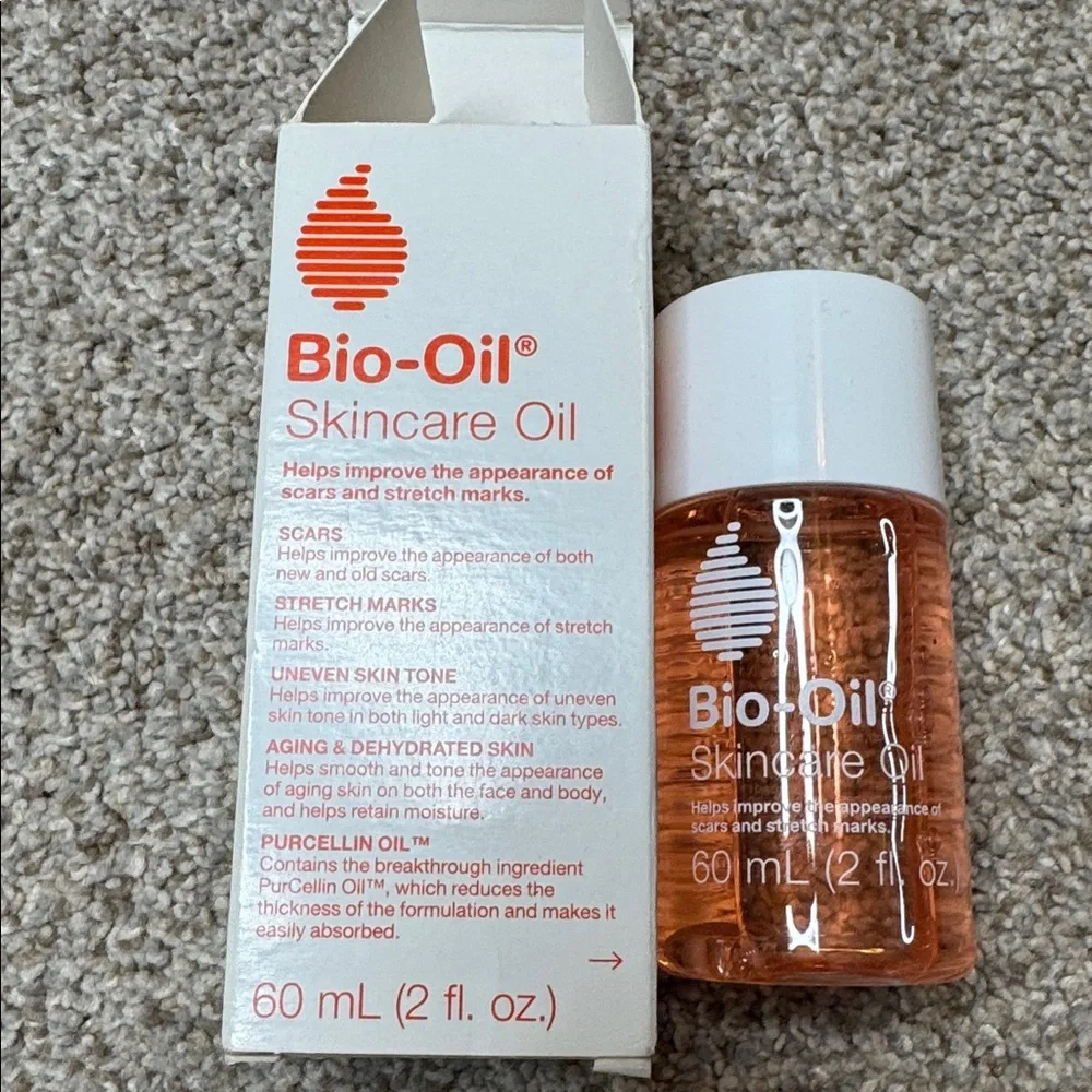 Bio-Oil Skincare Oil 2 oz 60 mL Scars Stretch Marks NWT